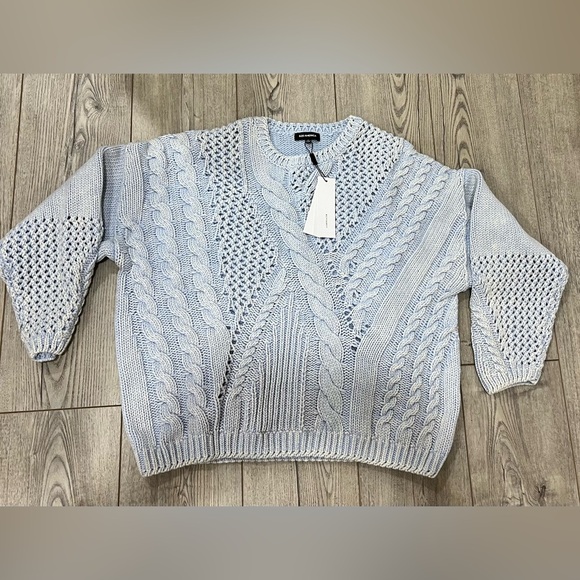 525 America Sweaters - 525 America Cable Knit Sweater Size Medium Light Blue Chunky Crop NWT Cotton